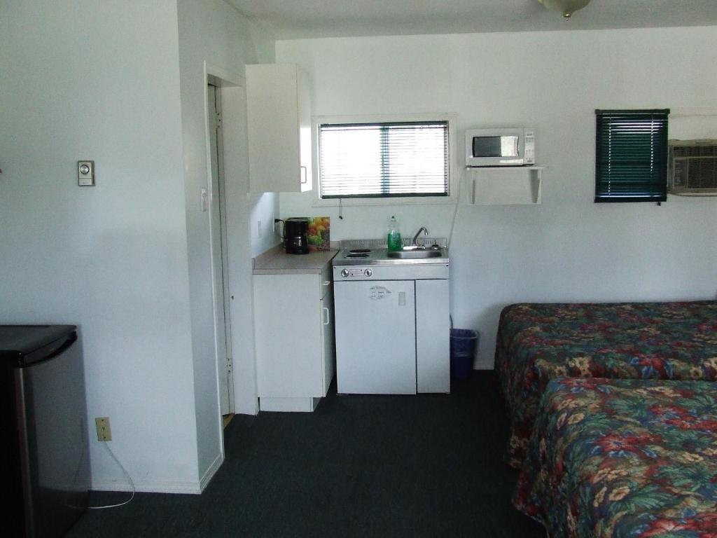 Motel Ponderosa Motor Golden