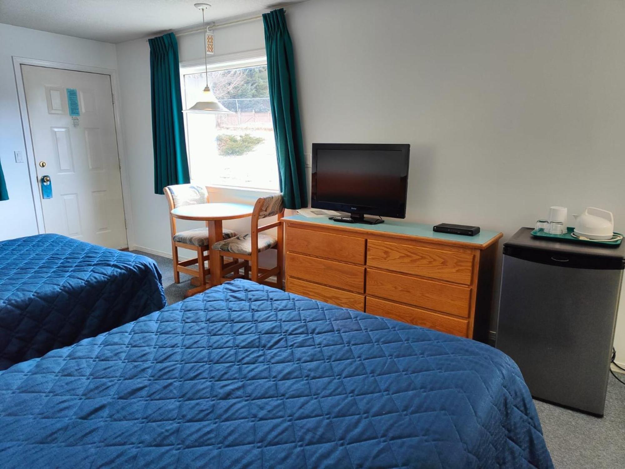 Ponderosa Motor Motel 2*